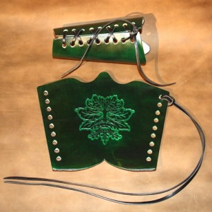 Archery Bracer - Traditional style with Green Man tooling (single)